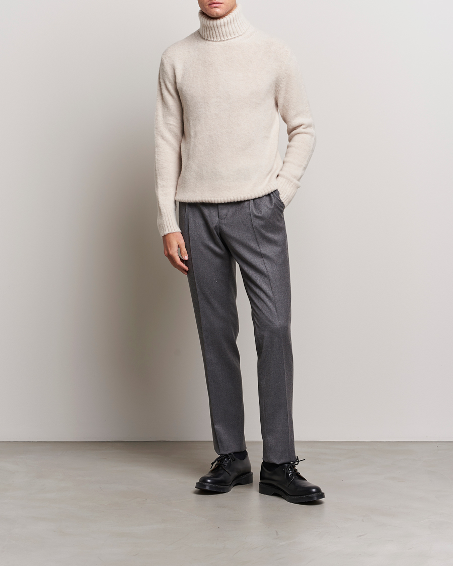 Men | Sweaters & Knitwear | Piacenza Cashmere | Brushed Wool Rollneck Beige