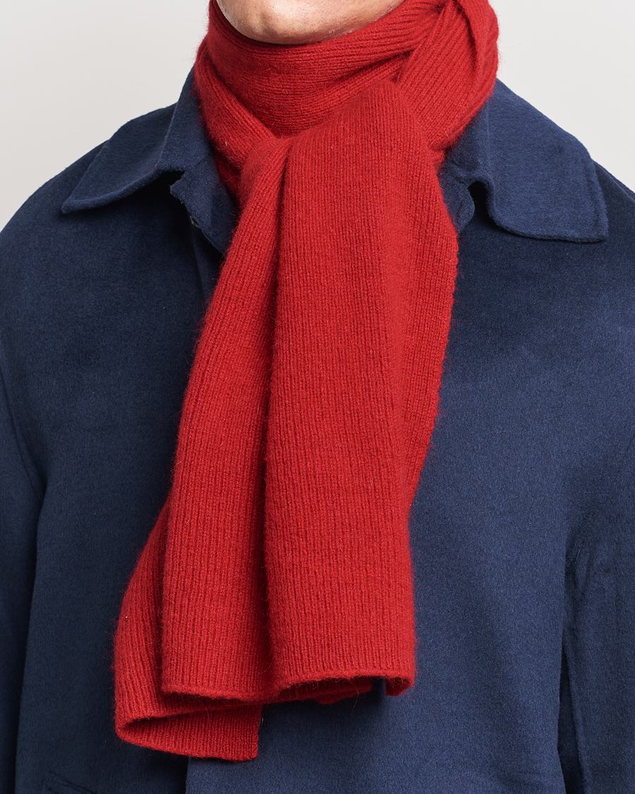 Men | Le Bonnet Lambswool/Caregora Scarf Framboise | Le Bonnet | Lambswool/Caregora Scarf Framboise
