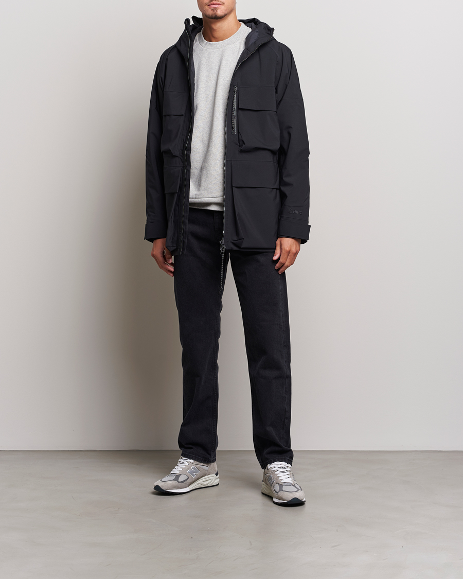 Men | Coats & Jackets | Peak Performance | 2L Padded Field Jacket Black