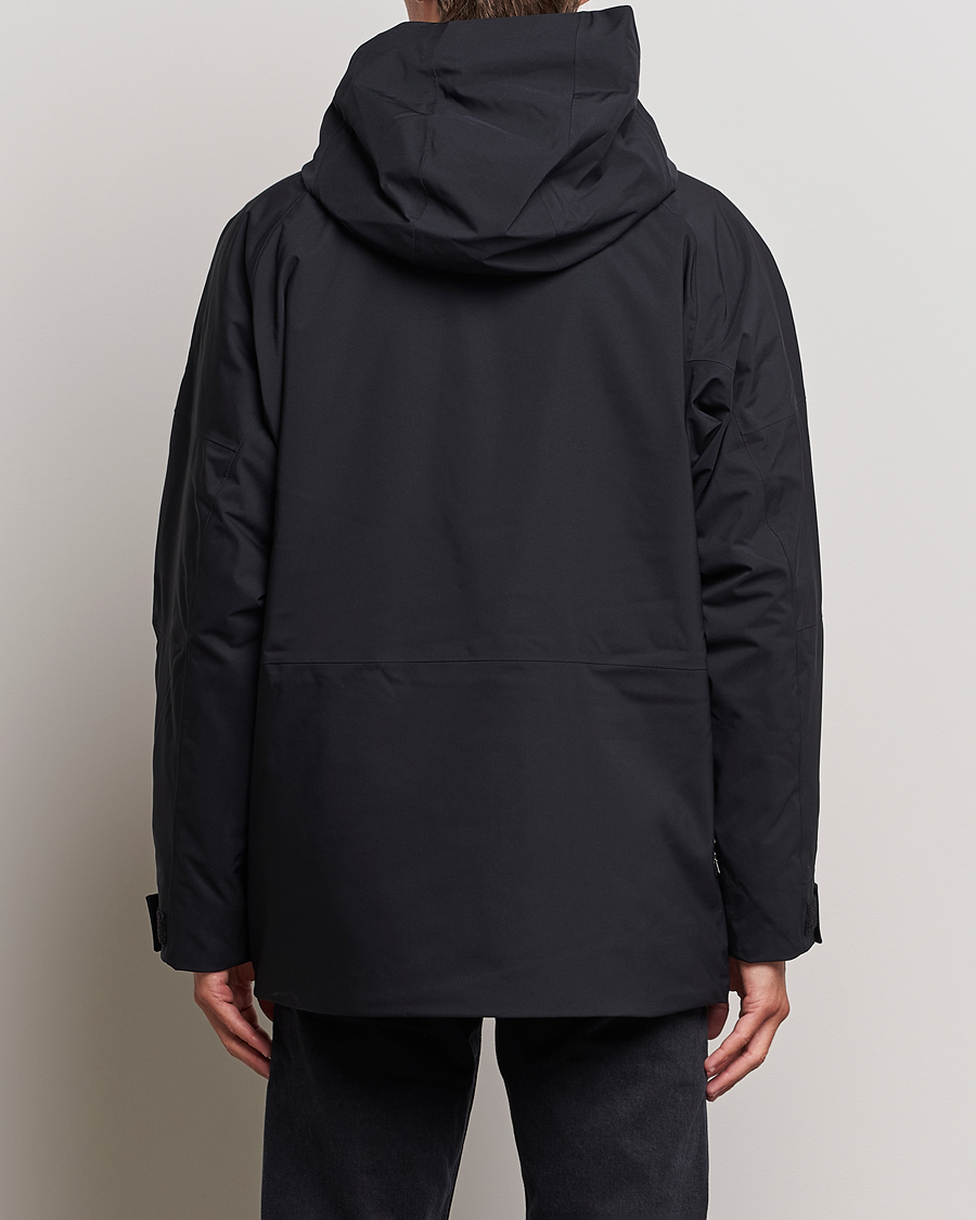 Men | Coats & Jackets | Peak Performance | 2L Padded Field Jacket Black