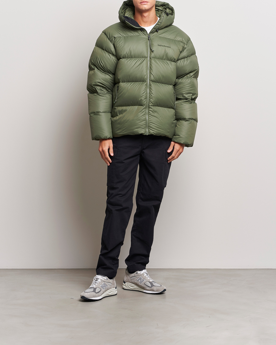 Men | Coats & Jackets | Peak Performance | Frost Down Puffer Pine Needle