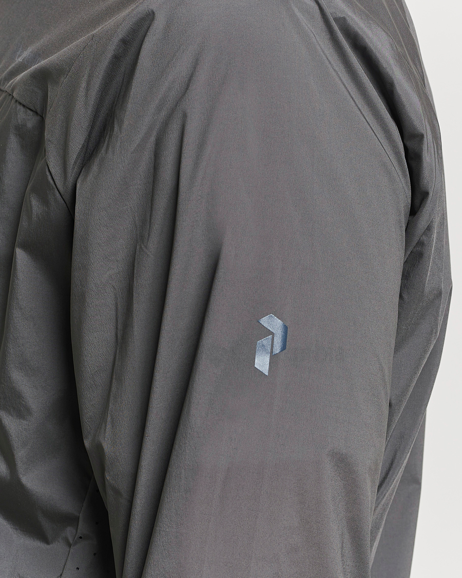 Men | Coats & Jackets | Peak Performance | Vislight Wind Jacket Motion Grey/Omber Blue