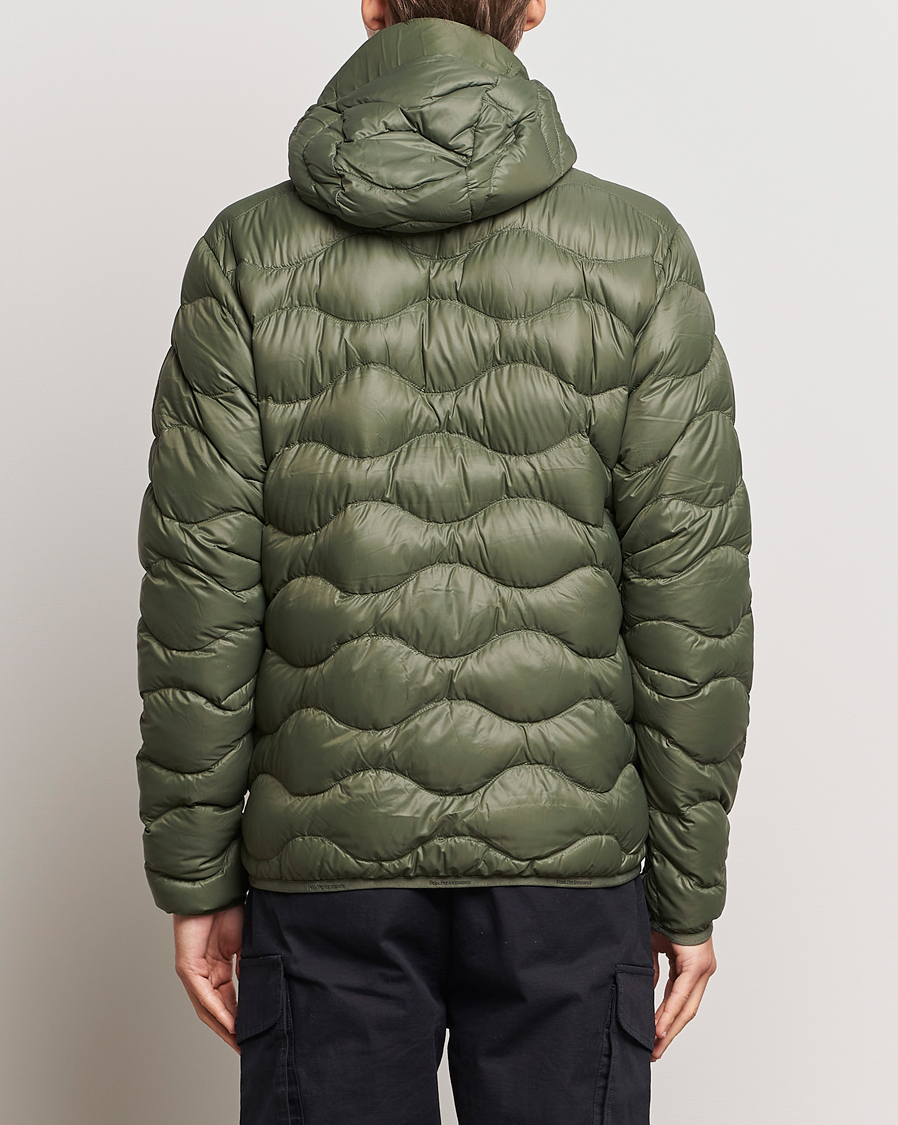Men | Coats & Jackets | Peak Performance | Helium Down Hooded Jacket Pine Needle