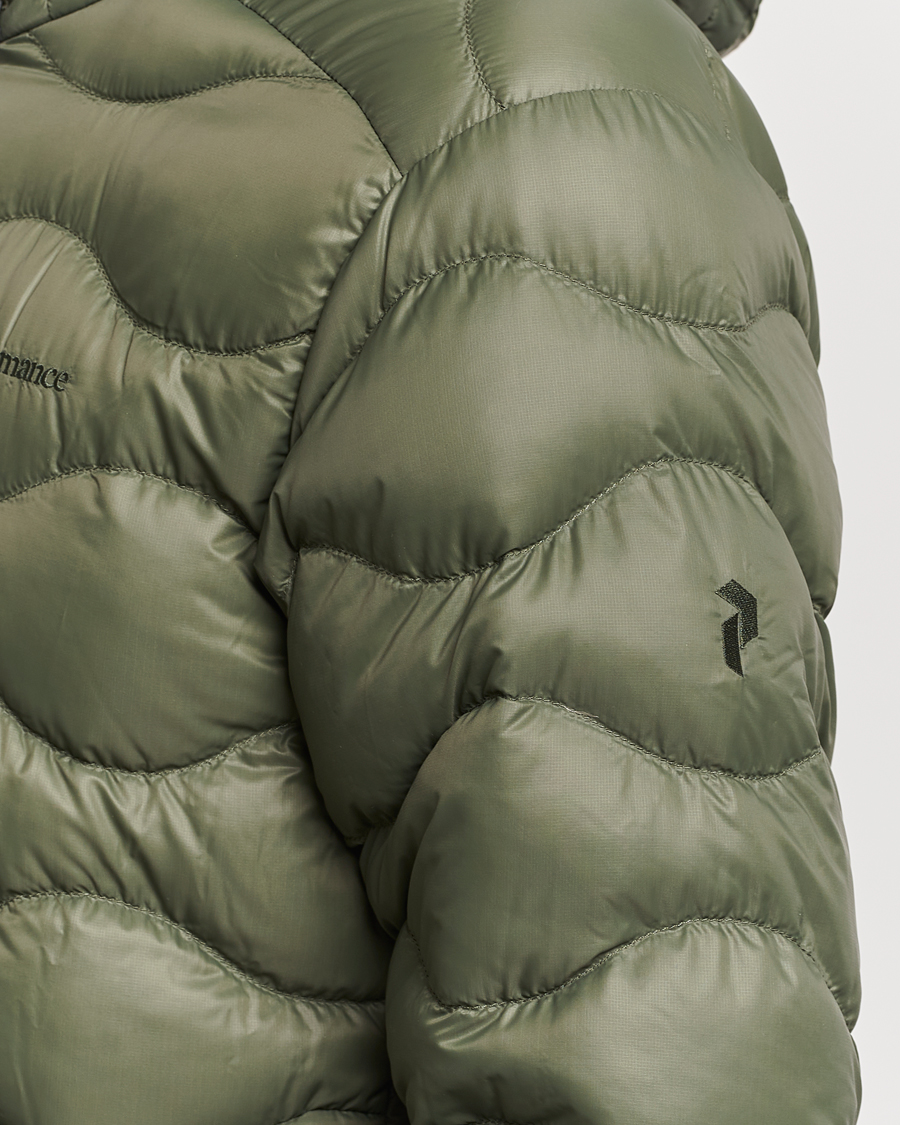 Men | Coats & Jackets | Peak Performance | Helium Down Hooded Jacket Pine Needle