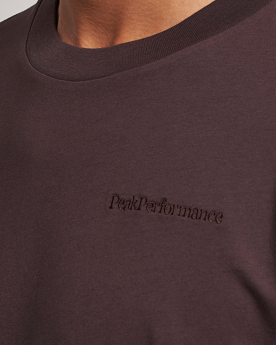Men | T-Shirts | Peak Performance | Original Logo Crew Neck T-Shirt Desert Plum