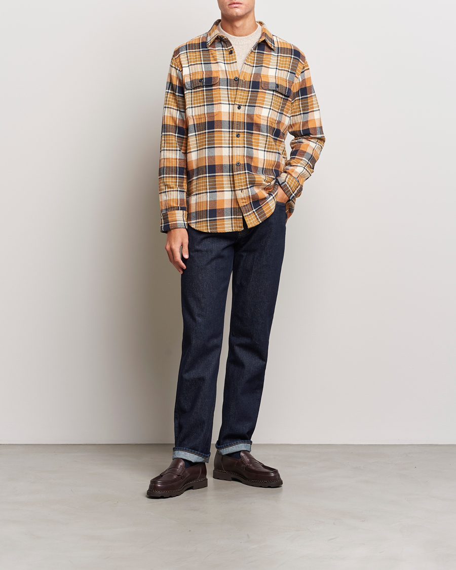 Men | Shirts | Filson | Vintage Flannel Work Shirt Navy/Cumin Red