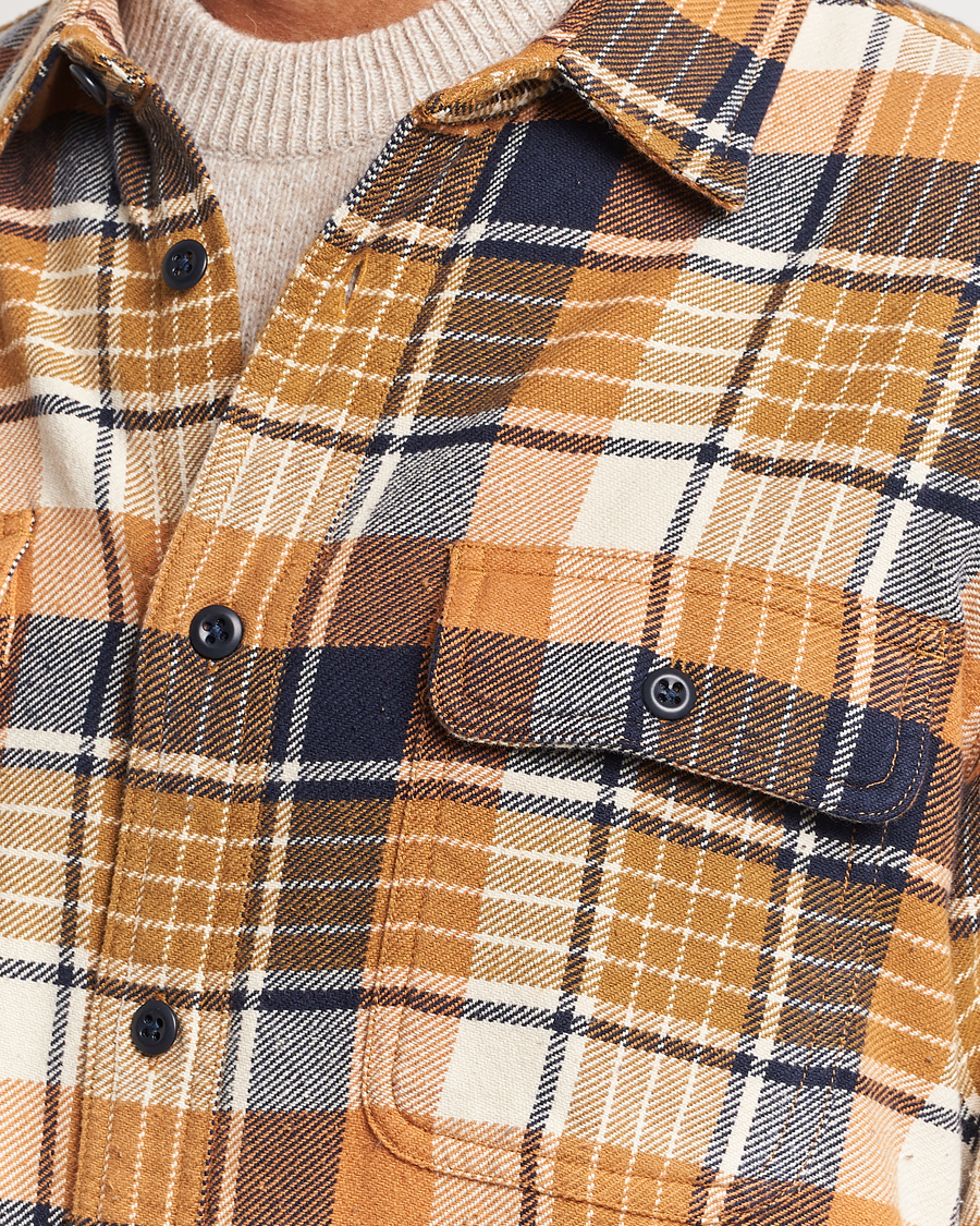 Men | Shirts | Filson | Vintage Flannel Work Shirt Navy/Cumin Red