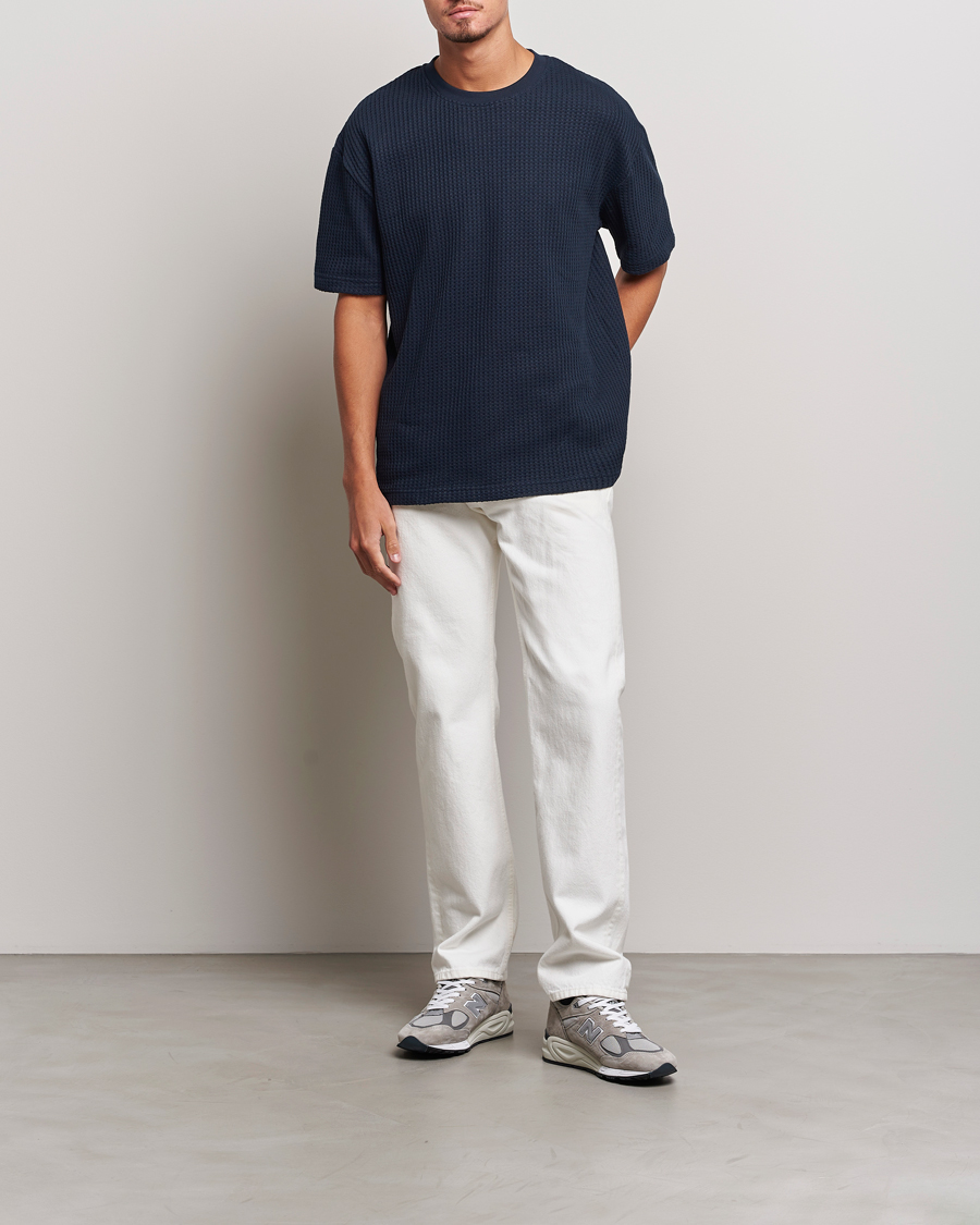Men | T-Shirts | Samsøe Samsøe | Samsøe & Samsøe Dino Waffle Knitted Crew Neck T-Shirt Salute Navy