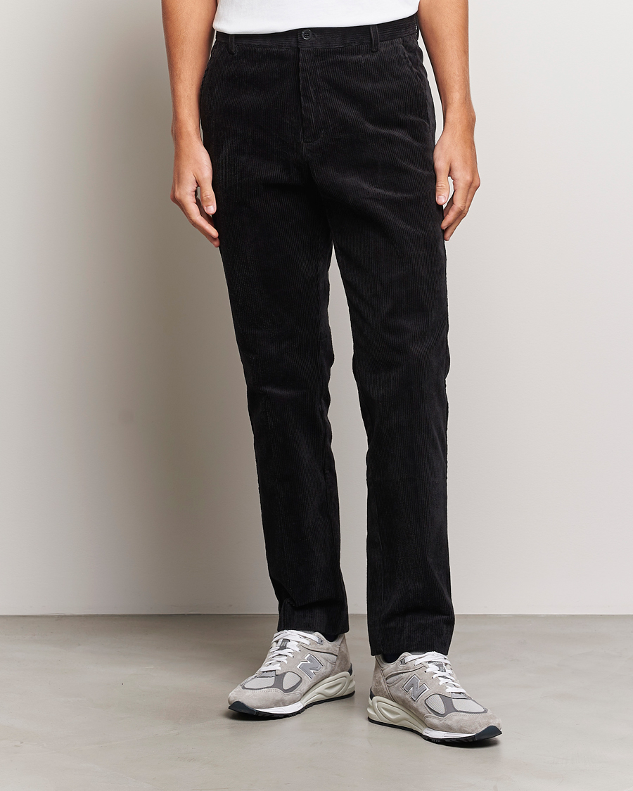 Men | Trousers | Samsøe Samsøe | Samsøe & Samsøe Felix Corduroy Trousers Black