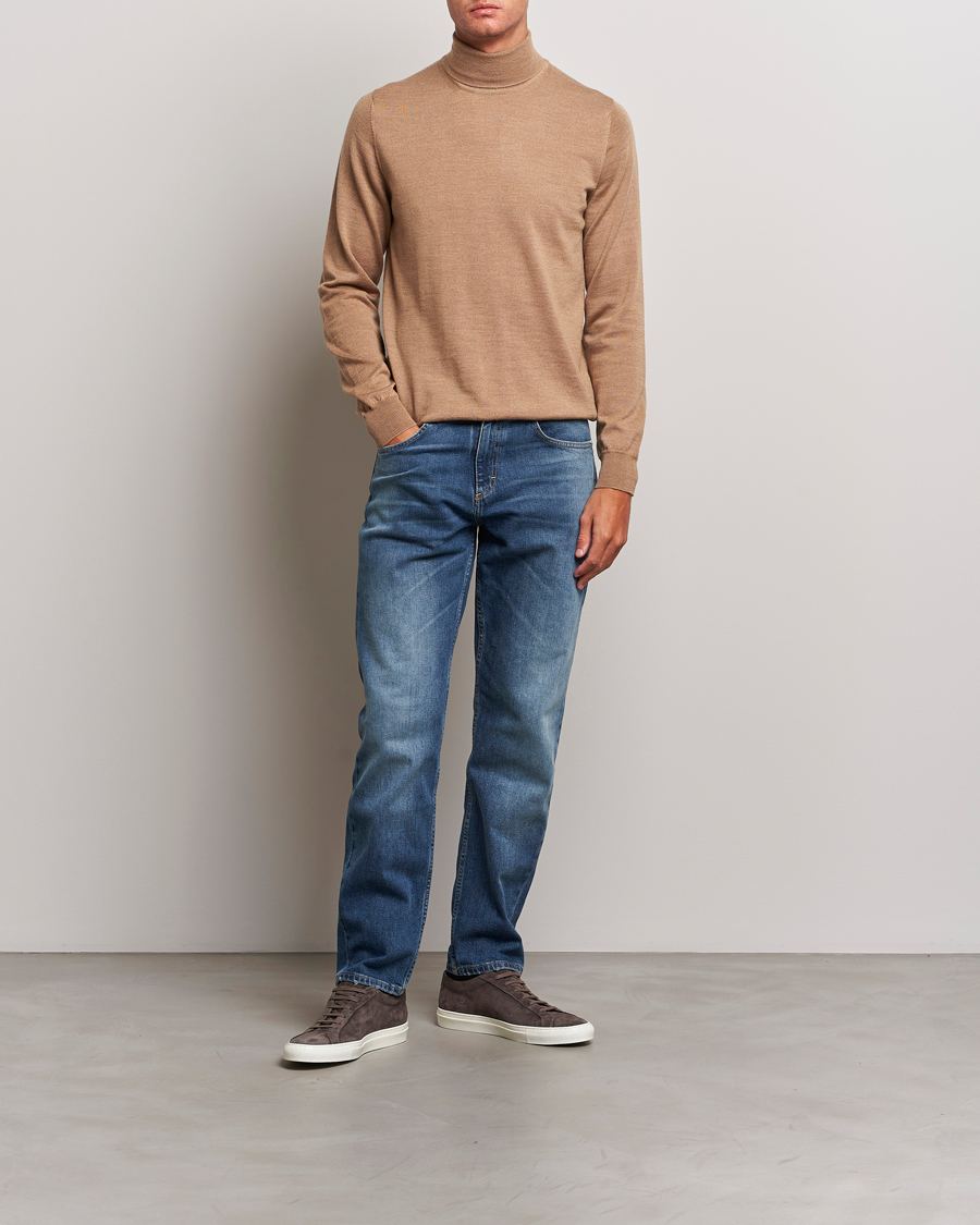 Men | Sweaters & Knitwear | J.Lindeberg | Lyd True Merino Polo Chipmunk Melange