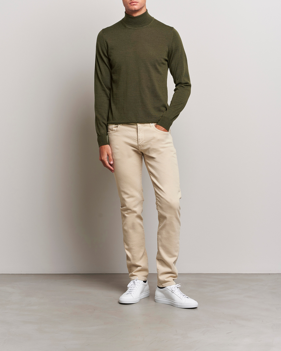Men | Sweaters & Knitwear | J.Lindeberg | Lyd True Merino Polo Forest Green