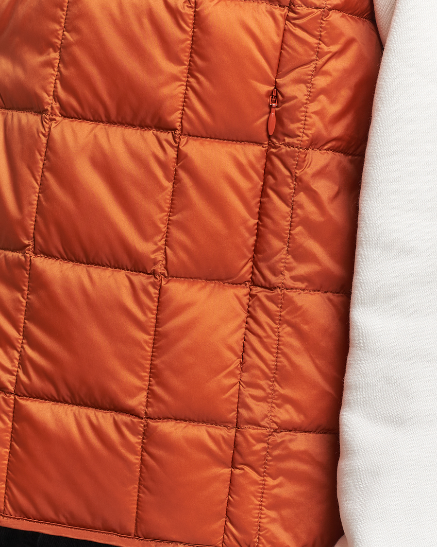 Men | Coats & Jackets | TAION | V-Neck Lightweight Down Vest Brick Orange