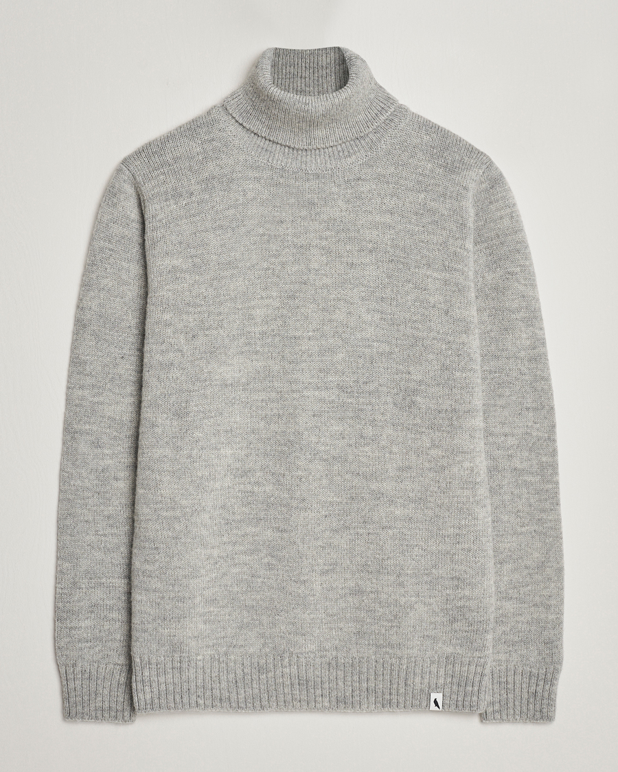 Men | Sweaters & Knitwear | Peregrine | Maker's Stitch Merino Polo Light Grey