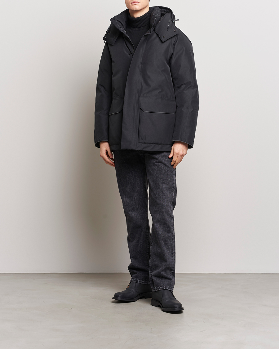 Men | Coats & Jackets | Woolrich | Aleutian Supreme Gore-Tex Parka Off Black
