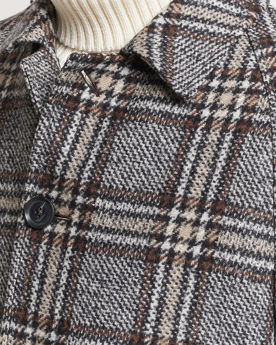 Men | Coats & Jackets | Oscar Jacobson | Sala Checked Raglan Wool Coat Brown