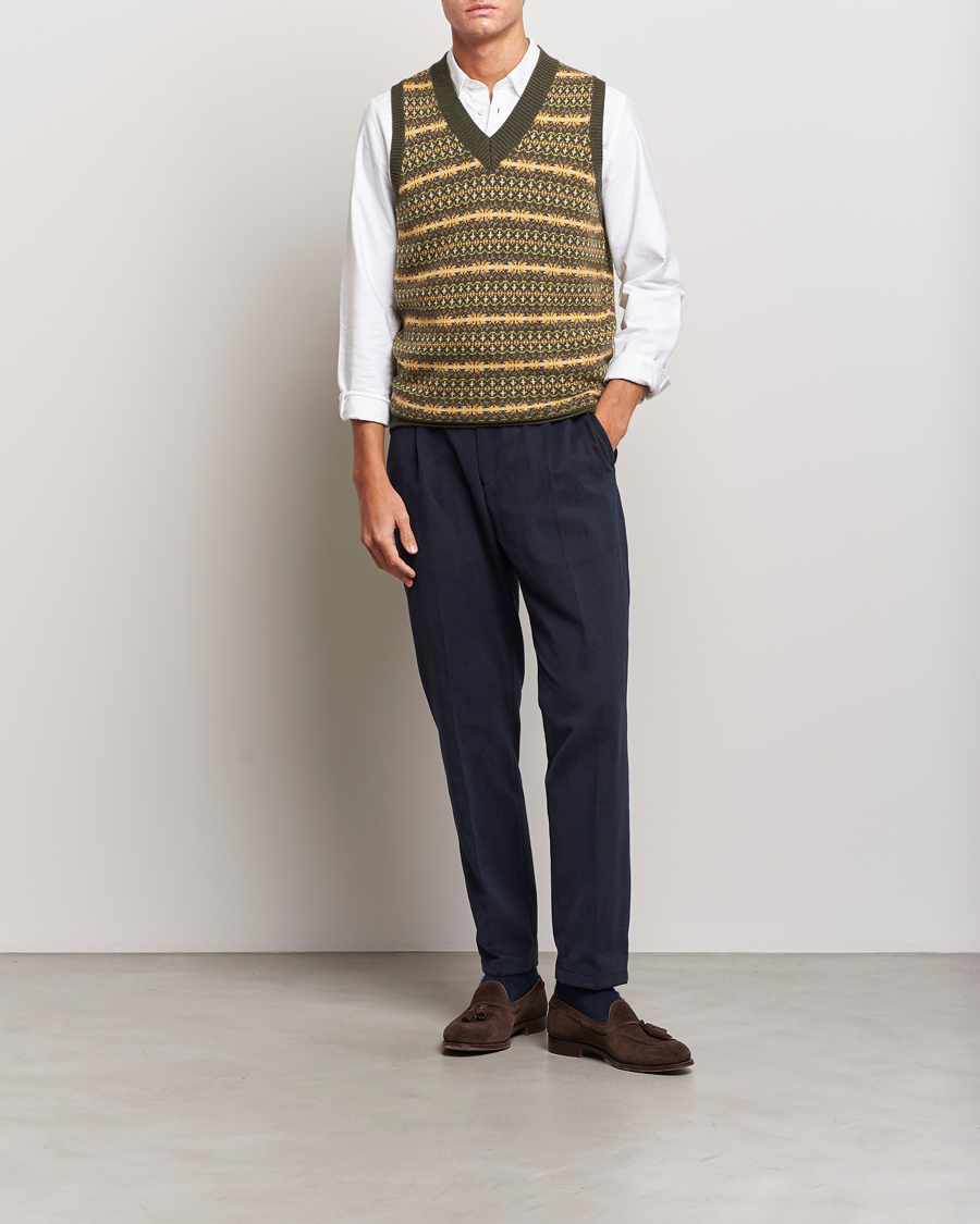 Men | Sweaters & Knitwear | Oscar Jacobson | Lucas Fairisle Wool/Cashmere Vest Green