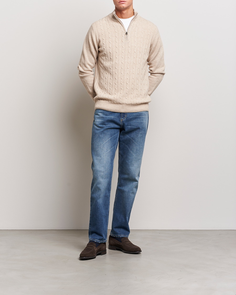 Men | Sweaters & Knitwear | Oscar Jacobson | Percy Wool/Cashmere Knitted Half Zip Beige