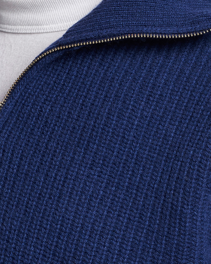 Men | Sweaters & Knitwear | Nudie Jeans | August Wool Rib Knitted Half Zip Royal Blue