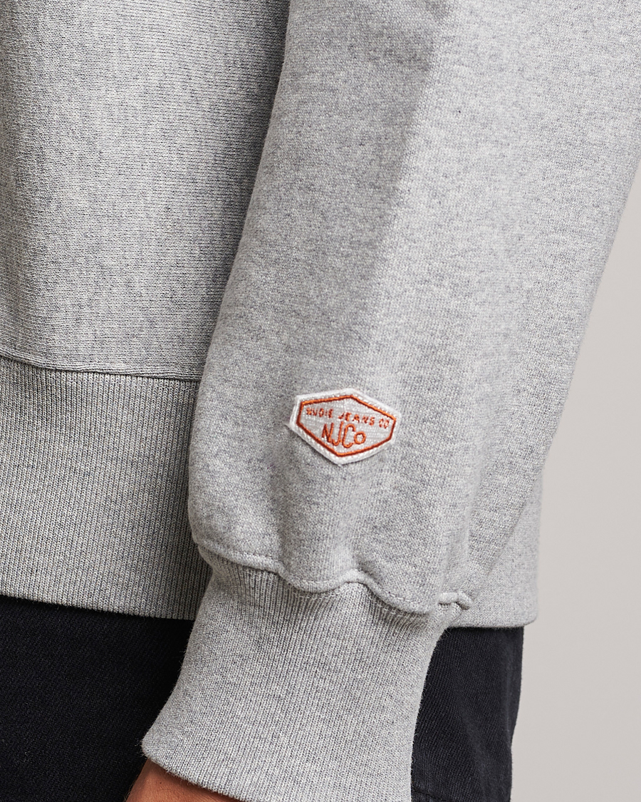 Men | Sweaters & Knitwear | Nudie Jeans | Hasse Crew Neck Sweatshirt Grey Melange