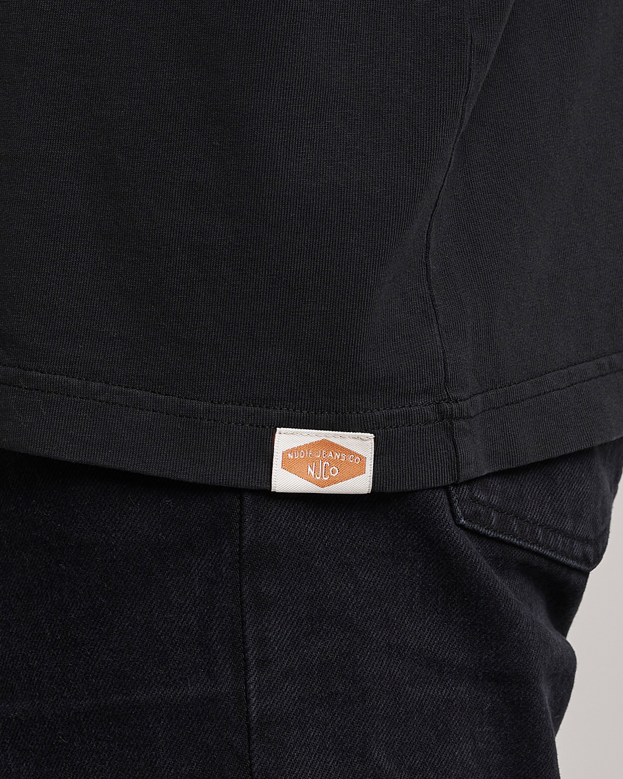 Men | T-Shirts | Nudie Jeans | Uno Everyday Crew Neck T-Shirt Black