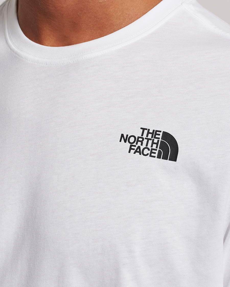 Men | T-Shirts | The North Face | Redbox Tee White/Summit Gold