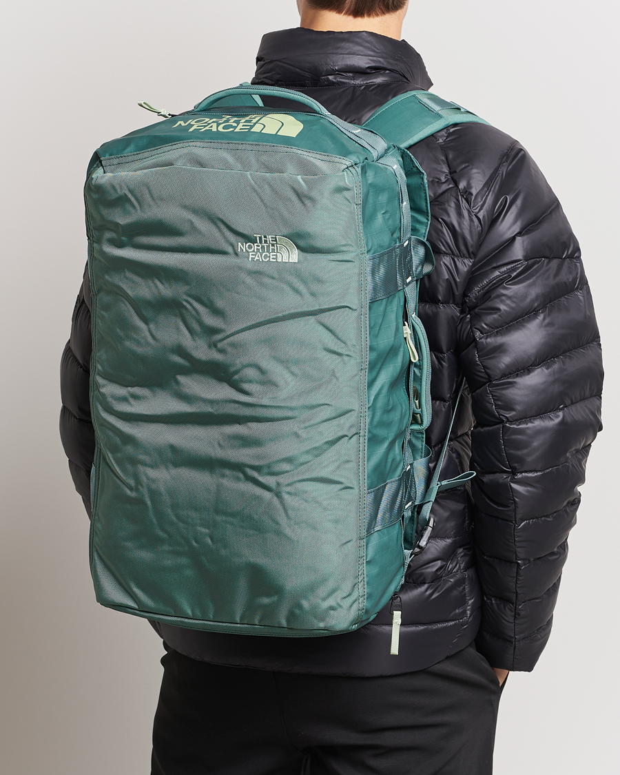 Men | The North Face Base Camp Voyager 42L Dark Sage | The North Face | Base Camp Voyager 42L Dark Sage