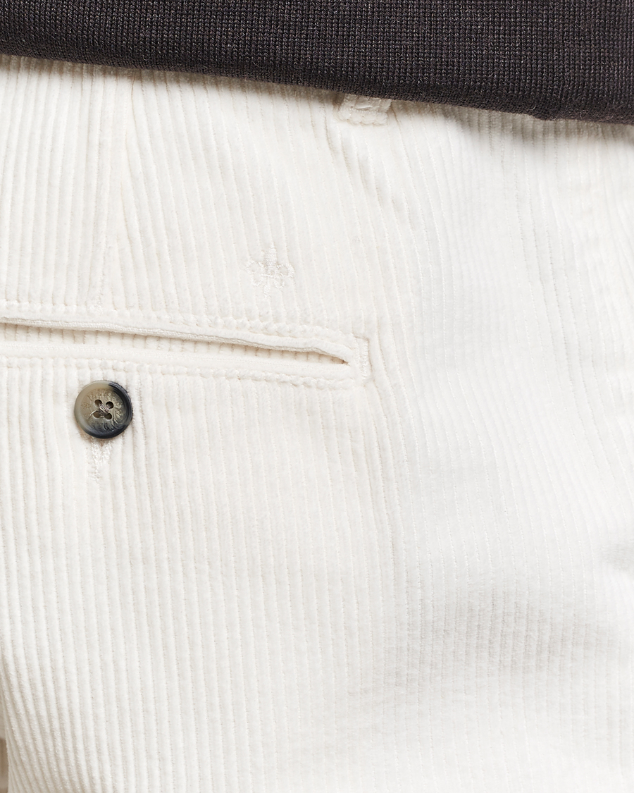 Men | Trousers | Morris | Jeffrey Corduroy Chinos Off White