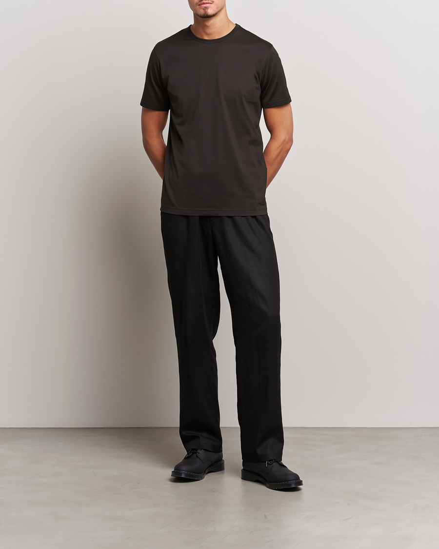 Men | T-Shirts | Sunspel | Crew Neck Cotton Tee Coffee
