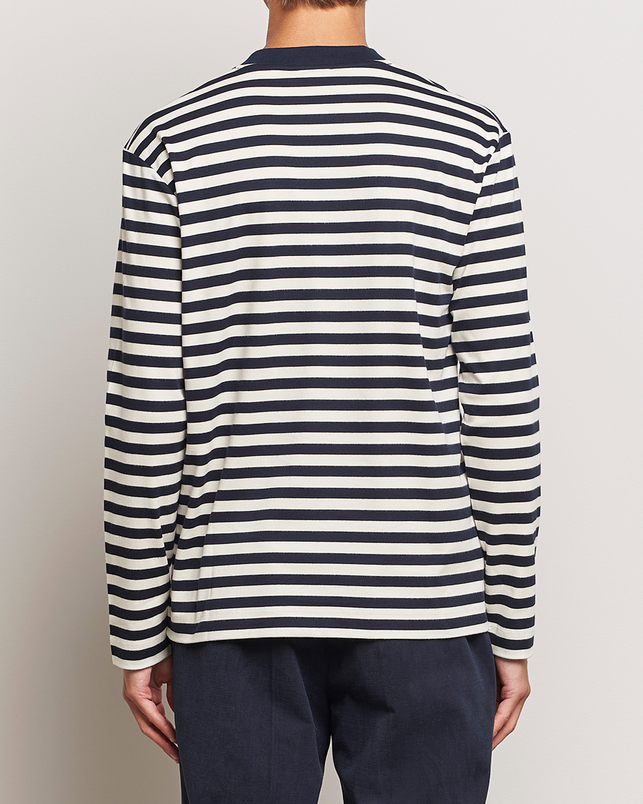 Men | T-Shirts | Sunspel | Heavyweight Mock Neck Long Sleeve T-Shirt Navy/Ecru