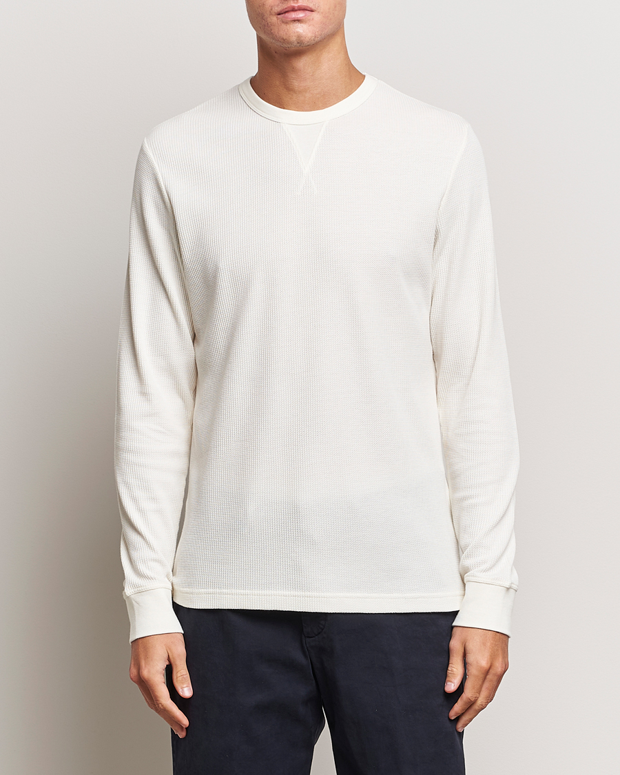 Men | Long Sleeve T-shirts | Sunspel | Long Sleeve Waffle T-Shirt Ecru