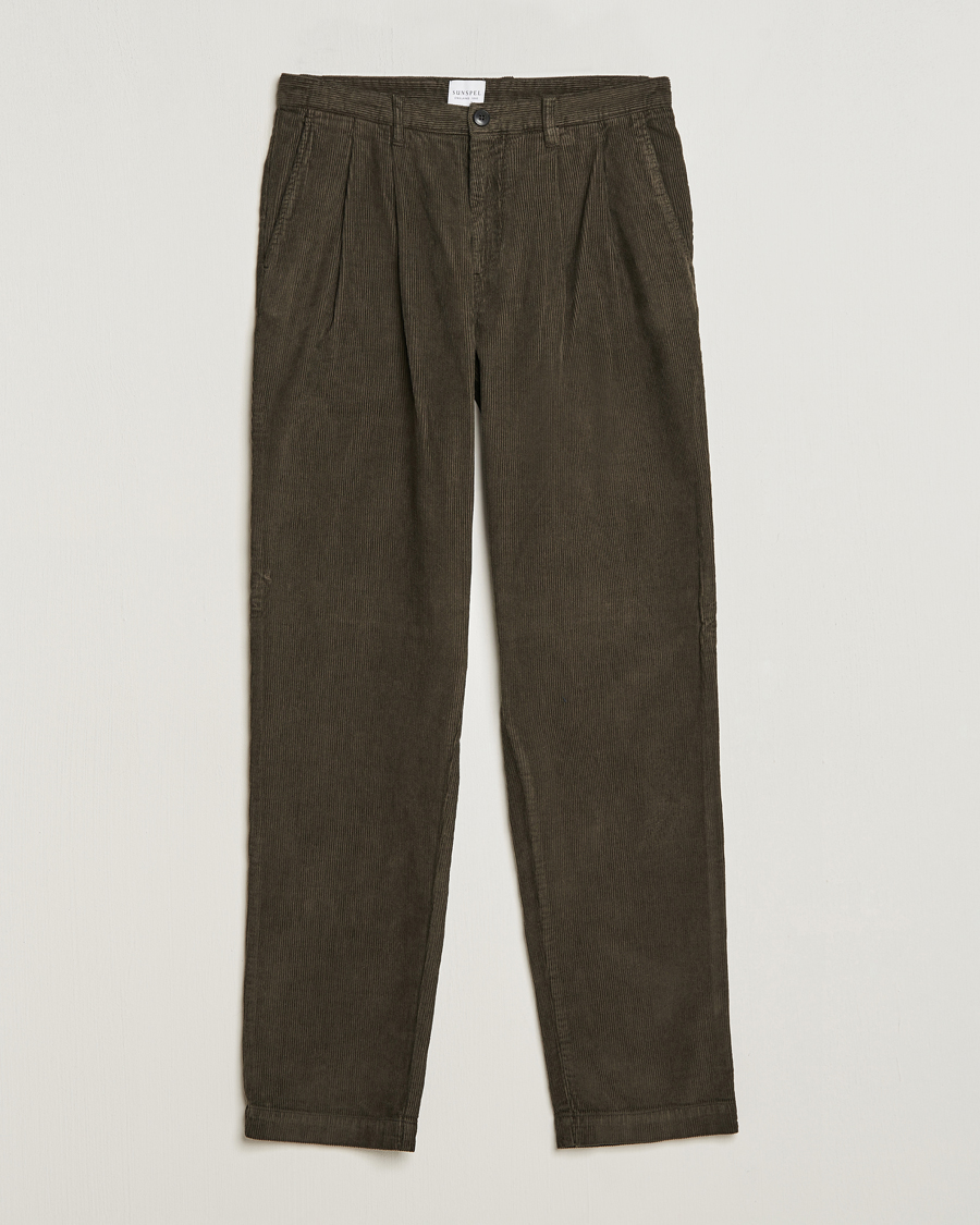 Men | Trousers | Sunspel | Corduroy Double Pleat Trousers Coffee