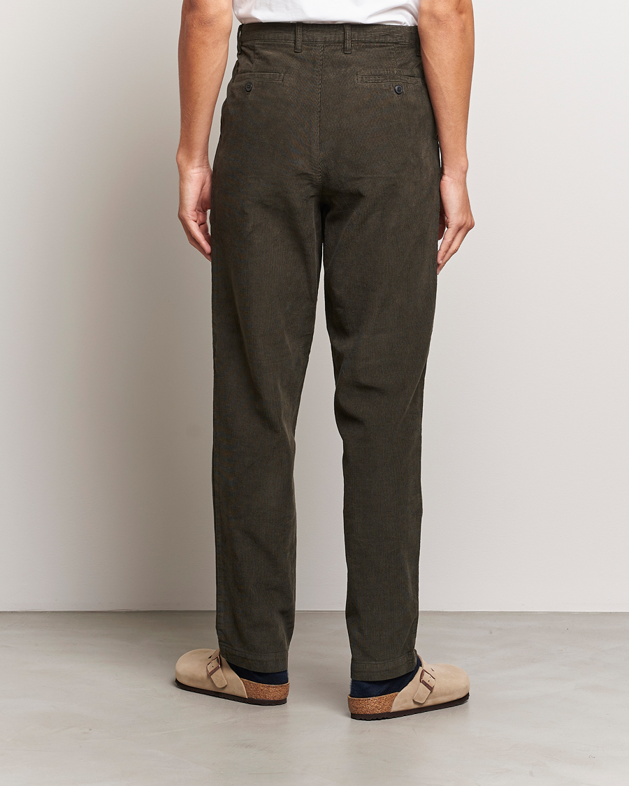 Men | Trousers | Sunspel | Corduroy Double Pleat Trousers Coffee