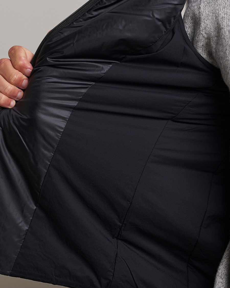 Men | Gilets | UBR | Raptor Lightweight Vest Black Storm