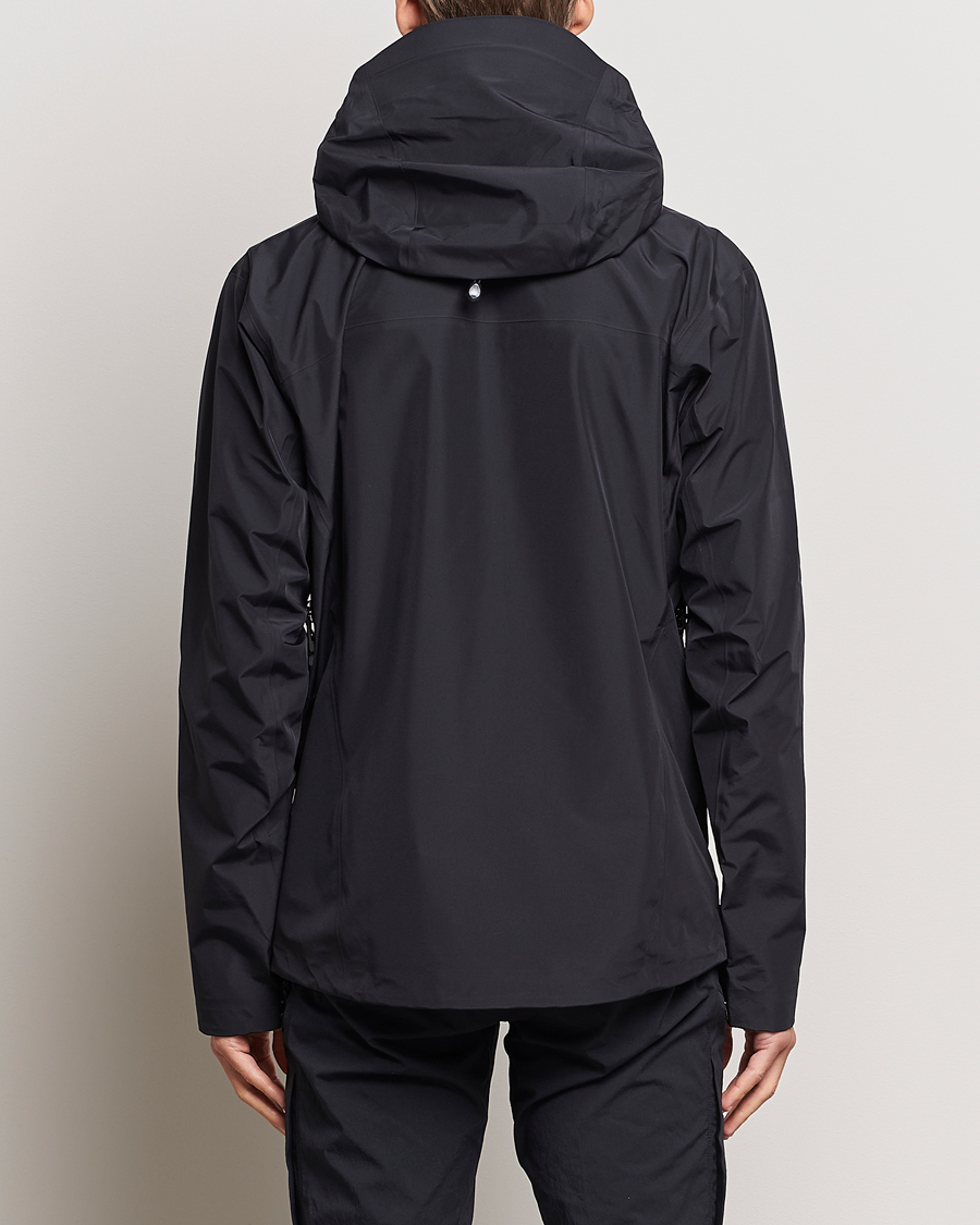 Men | Coats & Jackets | Arc'teryx | Beta LT Jacket Black