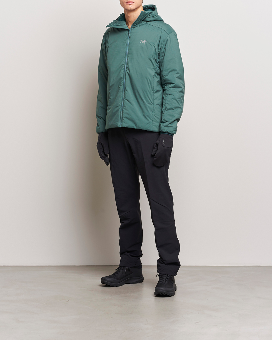 Men | Coats & Jackets | Arc'teryx | Atom Hooded Jacket Boxcar Green