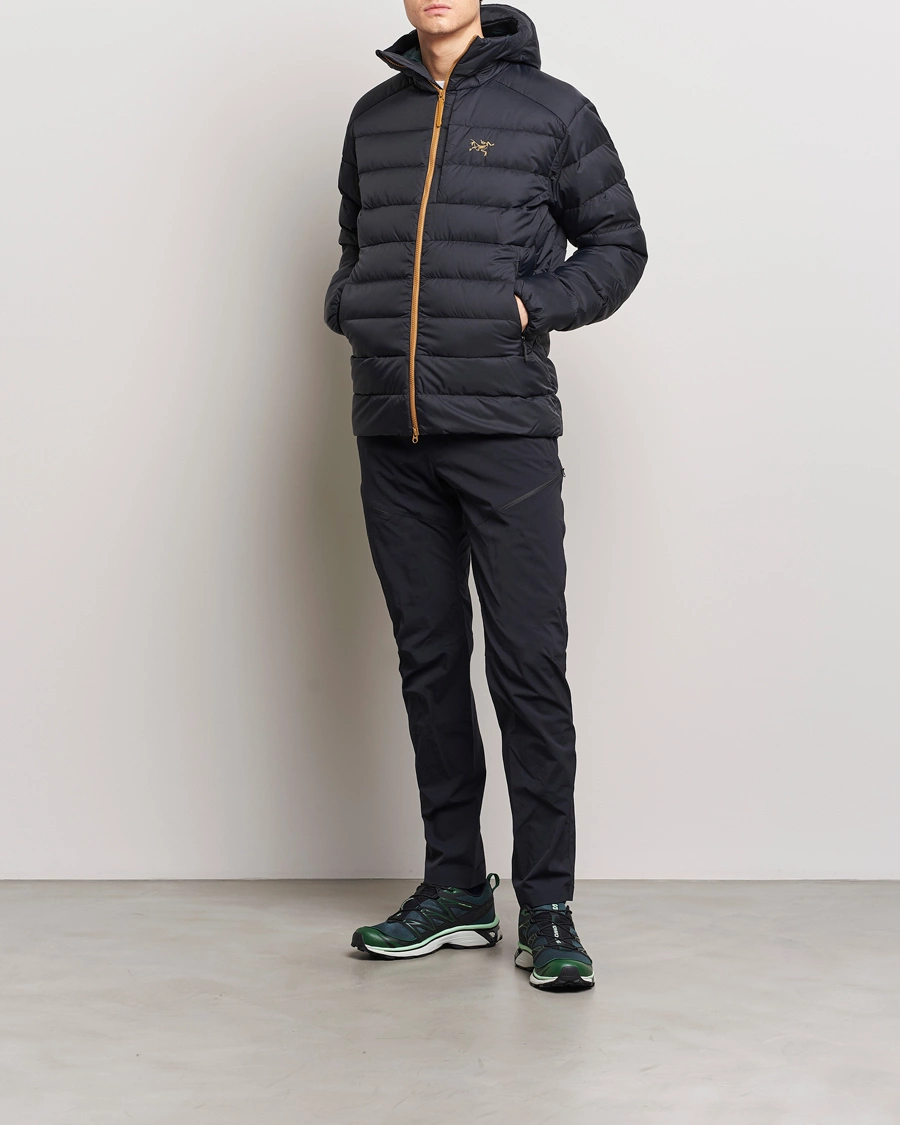 Men | Coats & Jackets | Arc'teryx | Thorium Down Hooded Jacket Dark Magic