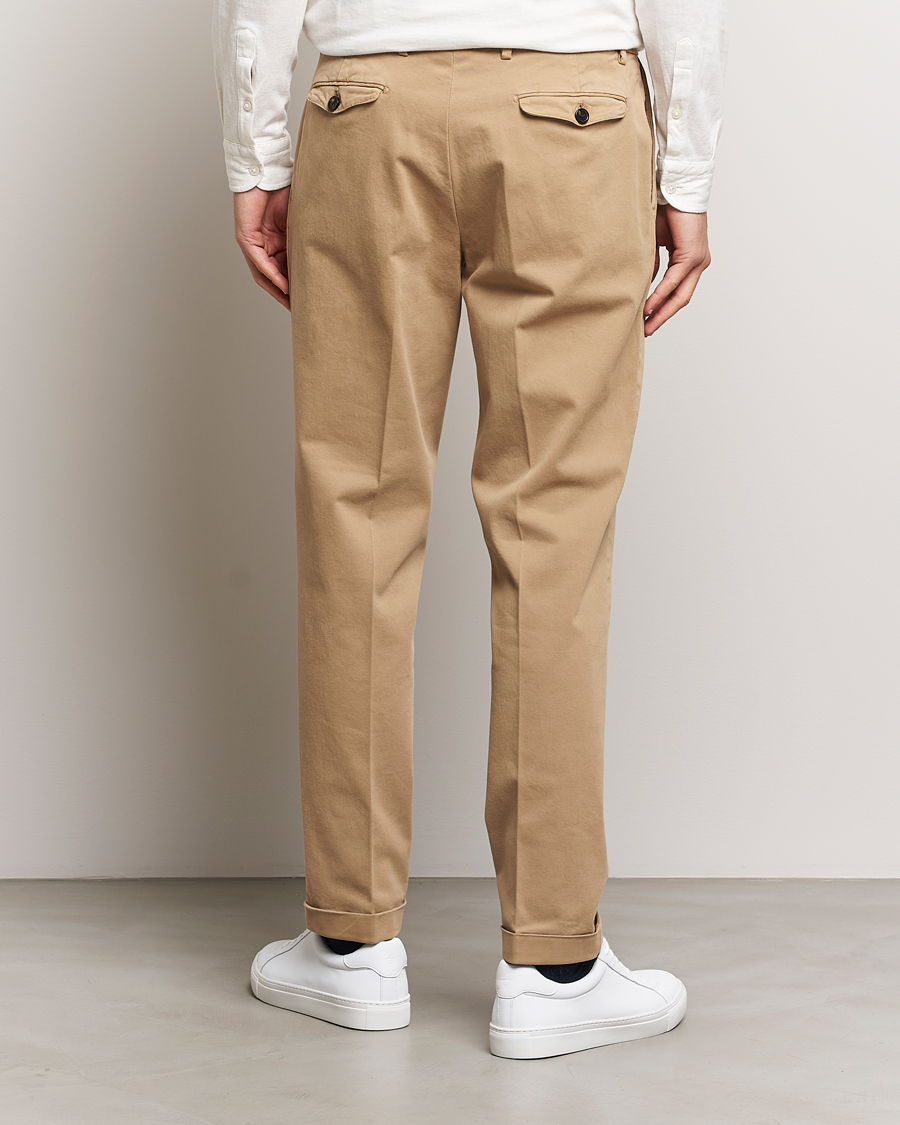 Men | Trousers | Briglia 1949 | Easy Fit Pleated Cotton Stretch Chino Beige