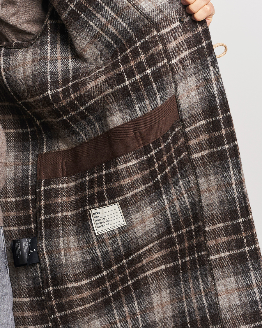 Men | Coats & Jackets | Gloverall | De Bonne Facutre Wool Duffle Coat Black/Grey