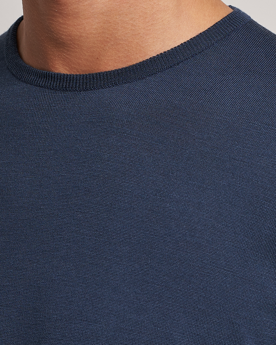 John Smedley Lundy Extra Fine Merino Crew Neck Smoke Blue at