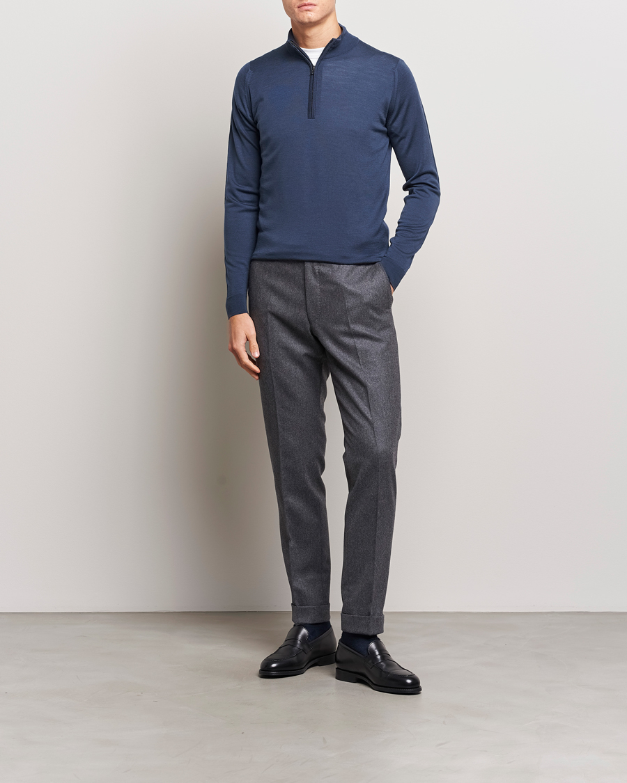 Men | Sweaters & Knitwear | John Smedley | Barrow Extra Fine Merino Half Zip Smoke Blue