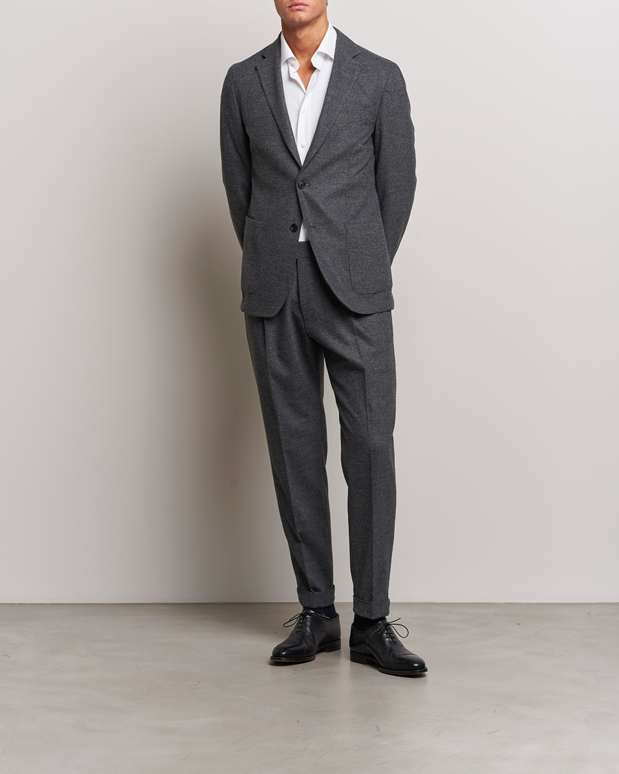 Men | Trousers | BOSS BLACK | Perin Tech Flannel Pleated Trousers Dark Grey