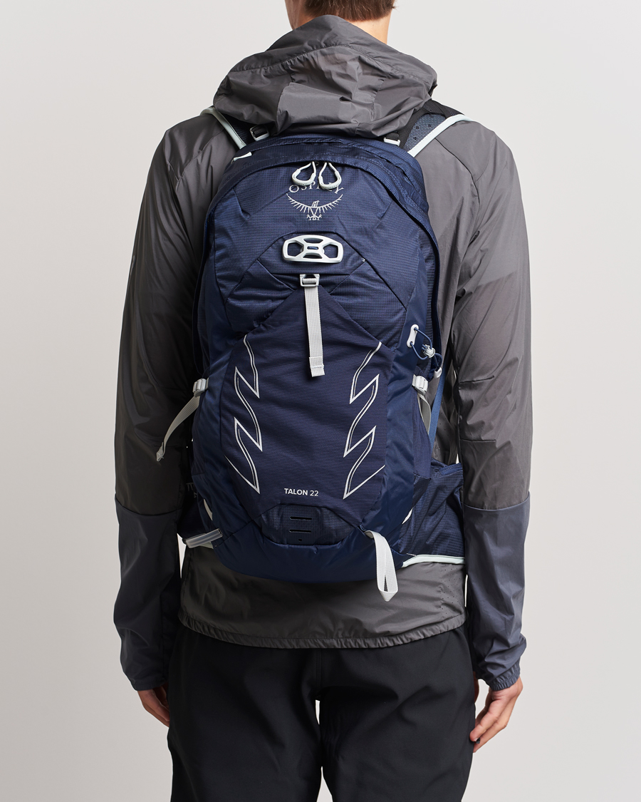 Osprey Talon 22 Backpack Ceramic Blue at CareOfCarl.com