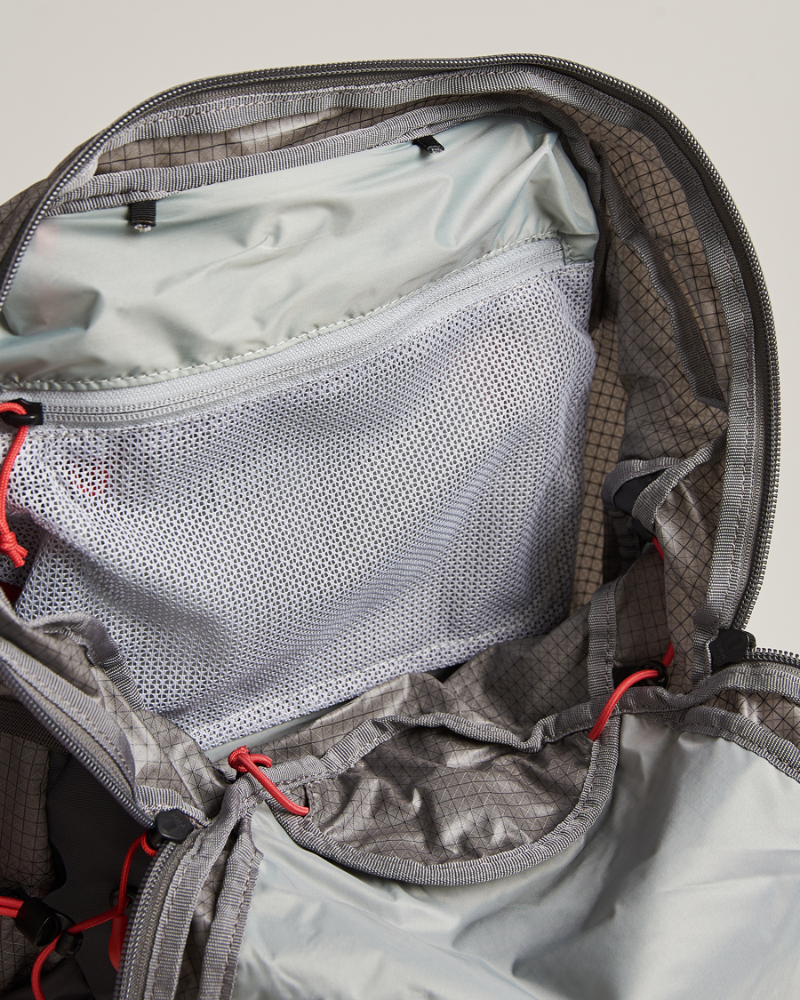 Men | Osprey Talon Pro 30 Backpack Carbon | Osprey | Talon Pro 30 Backpack Carbon