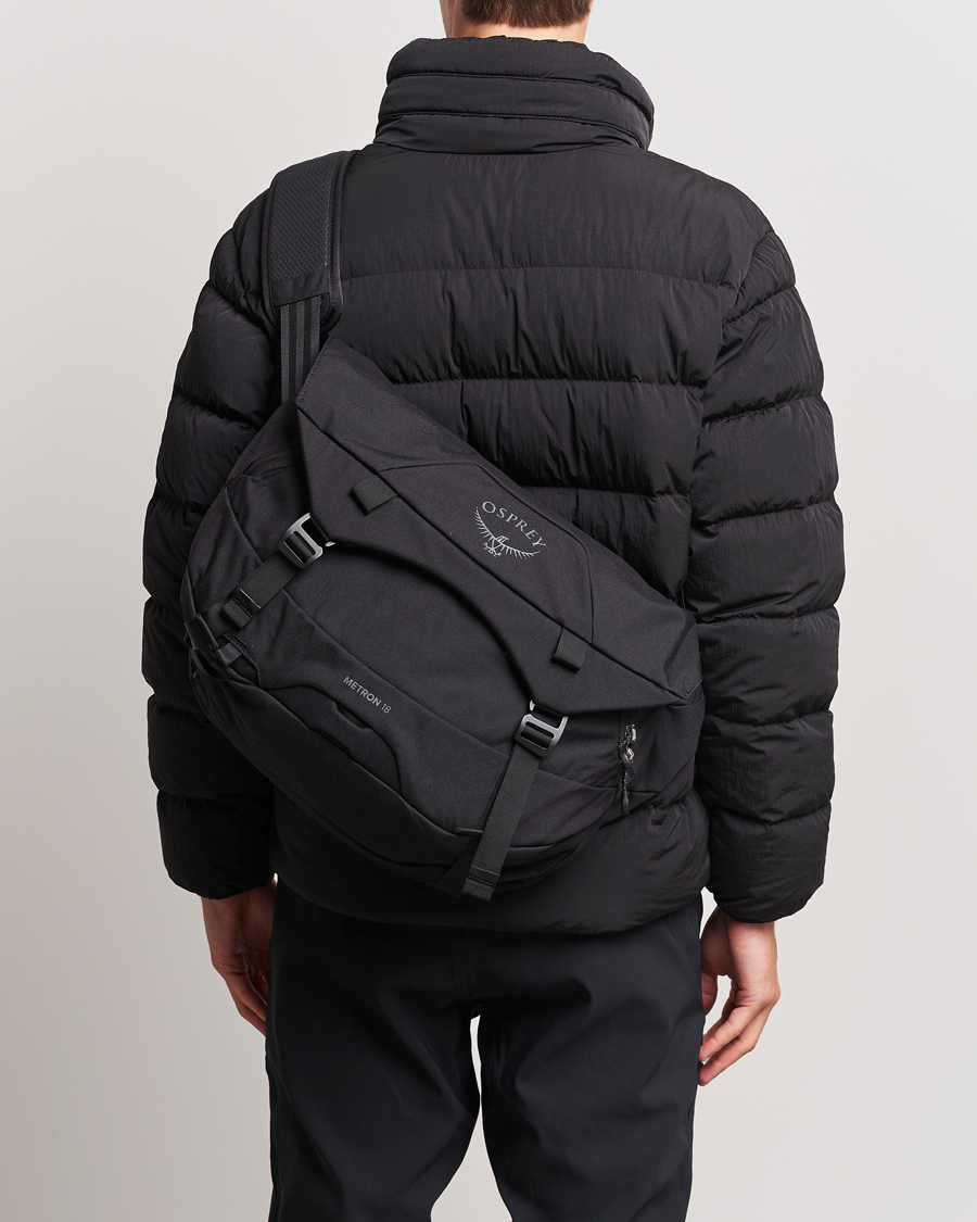 Men | Shoulder Bags | Osprey | Metron 18 Messenger Bag Black