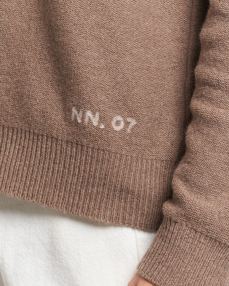 Men | Sweaters & Knitwear | NN07 | Nigel Lambswool Crew Neck Pullover Shitake