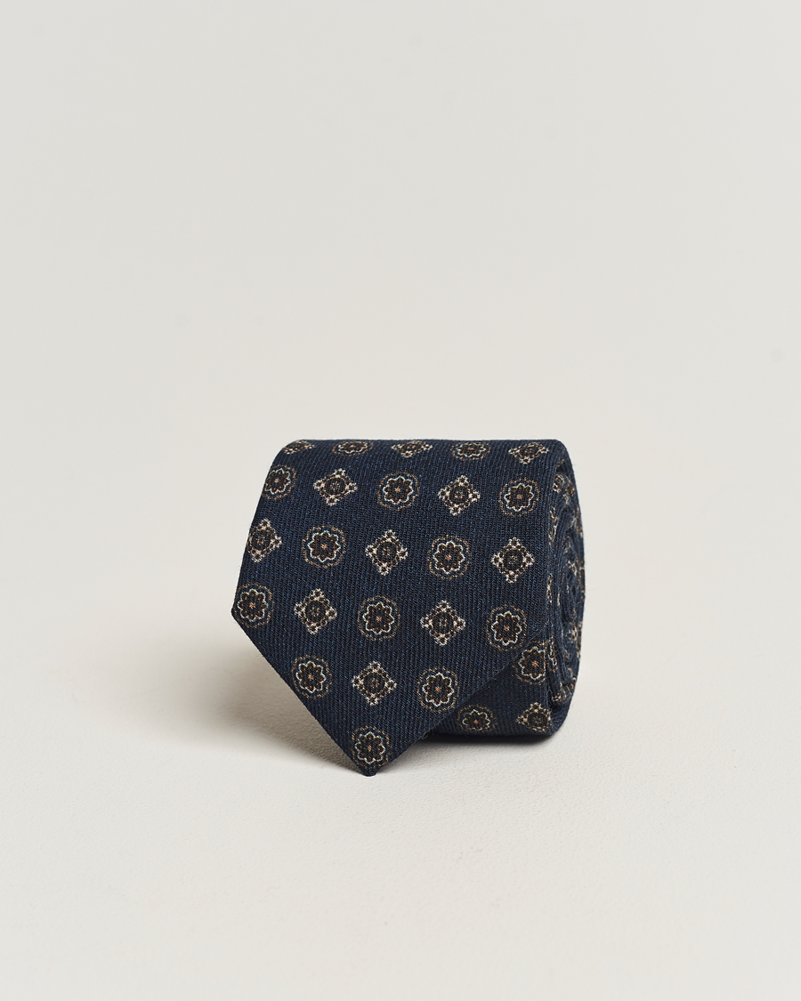 Men | Amanda Christensen Wool Flannel 8cm Printed Medallion Tie Navy | Amanda Christensen | Wool Flannel 8cm Printed Medallion Tie Navy