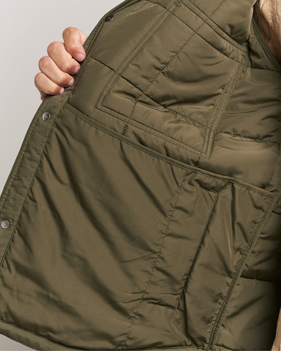 Men | Coats & Jackets | GANT | Quilted Shirt Jacket Calamata Green