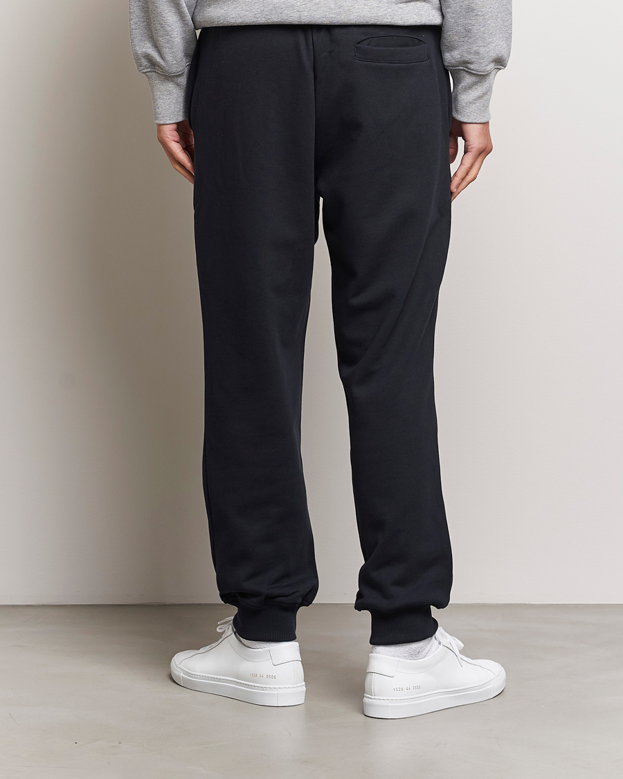 Men | Trousers | GANT | Archive Shield Sweatpants Black