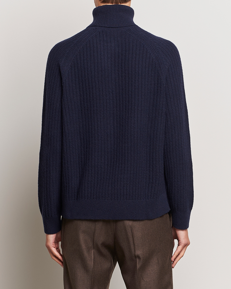 Men | Sweaters & Knitwear | GANT | Lambswool Textured Rollneck Evening Blue