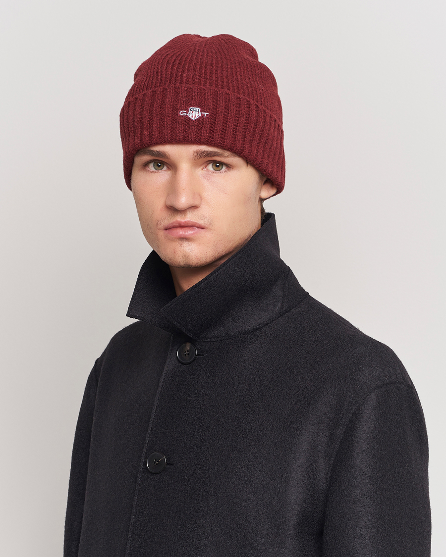 Men | Beanies | GANT | Wool Lined Beanie Plumped Red